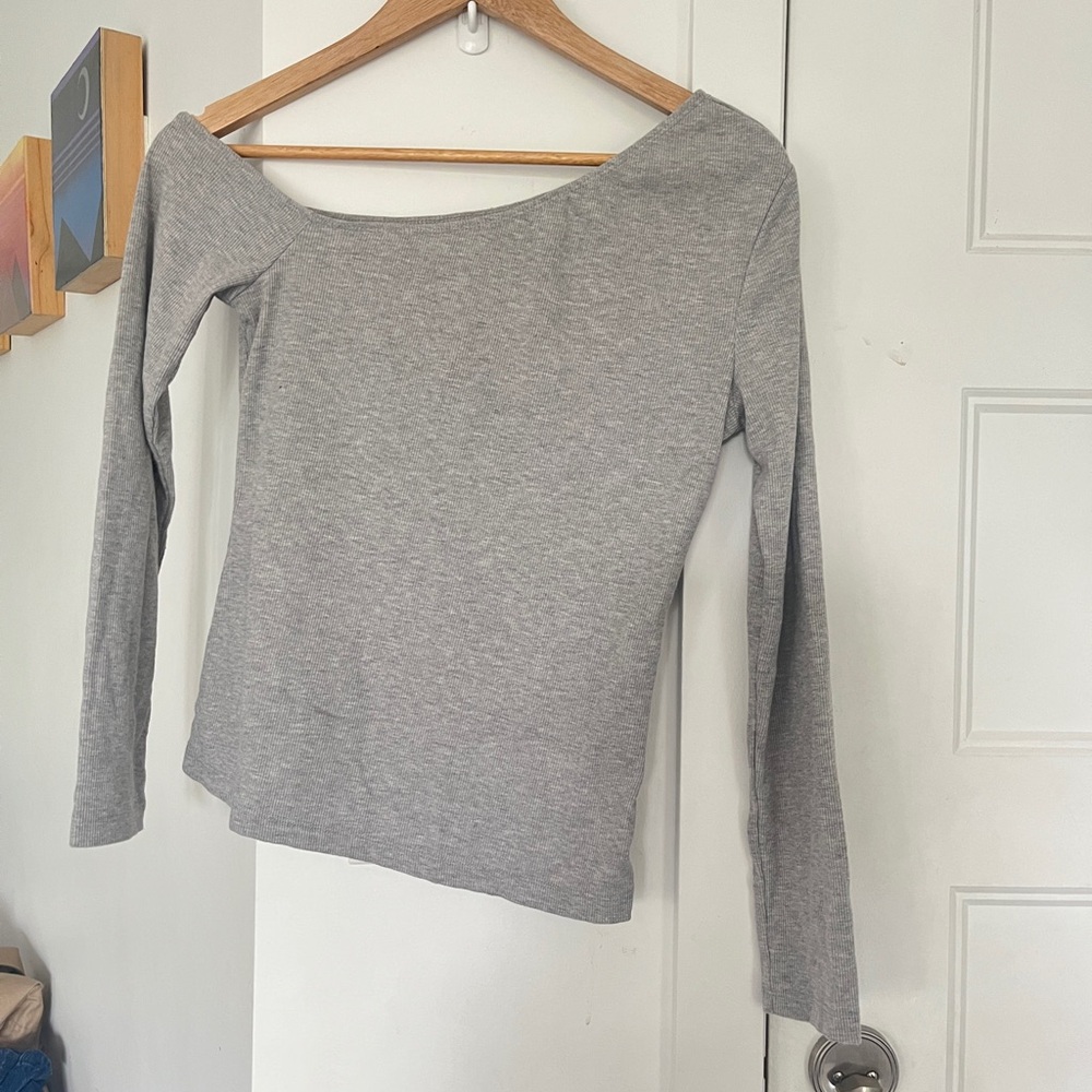 #108 Grey Long Sleeve One-side Off Shoulder Top